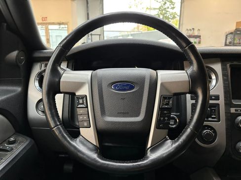 Used 2017 Ford Expedition EL Limited AWD/4WD image 16