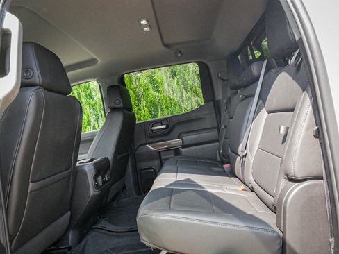 Used 2020 Chevrolet Silverado 1500 LT Trail Boss image 29