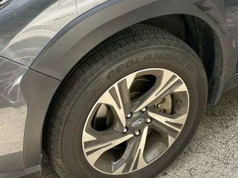 Certified 2024 Subaru Crosstrek 2.0i Premium AWD/4WD image 5