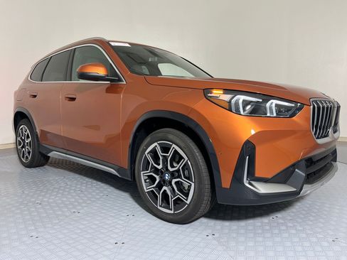 Used 2025 BMW X1 xDrive28i w/ Convenience Package image 6