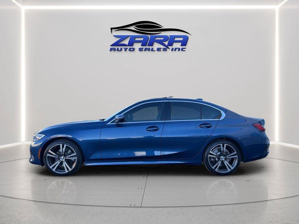 Used 2021 BMW 330i xDrive Sedan w/ Premium Package AWD/4WD image 4