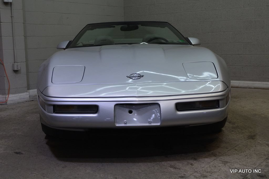 Used 1996 Chevrolet Corvette Convertible RWD image 28