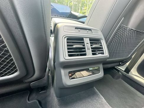 Used 2025 Audi Q5 Premium w/ Convenience Package AWD/4WD image 24