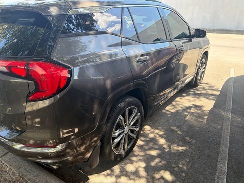 Used 2019 GMC Terrain Denali w/ Advanced Safety Package FWD image 2