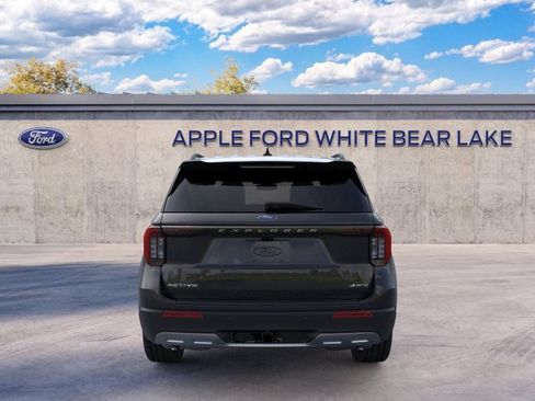 New 2026 Ford Explorer Active w/ Active Comfort Package AWD/4WD image 5