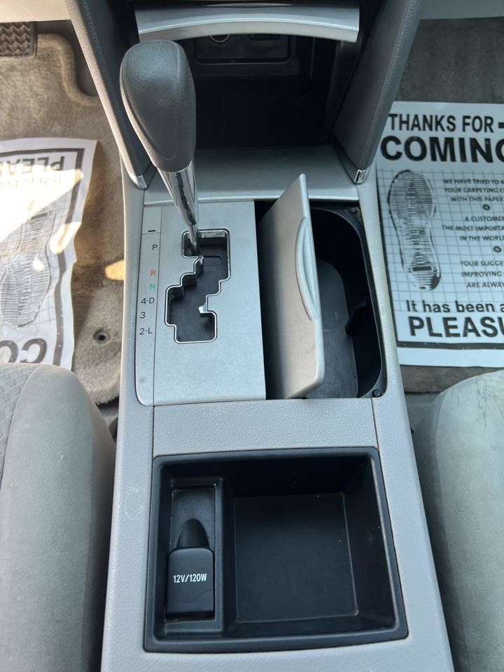 Used 2009 Toyota Camry FWD image 23