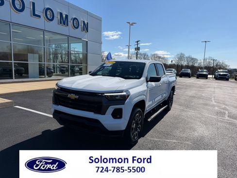 Used 2024 Chevrolet Colorado LT w/ LT Convenience Package III AWD/4WD image 1