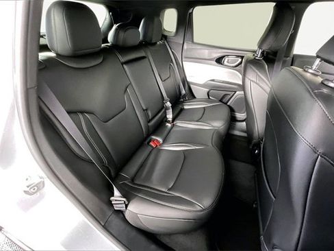 New 2026 Jeep Compass Limited image 11