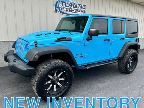 Used 2018 Jeep Wrangler Unlimited Sport S AWD/4WD image 1