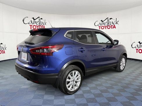 Used 2022 Nissan Rogue Sport S FWD image 8
