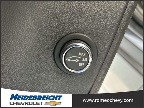Used 2022 Chevrolet Blazer Premier w/ Enhanced Convenience Package AWD/4WD image 30