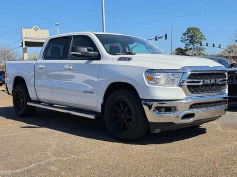 Used 2020 RAM 1500 Big Horn image 5