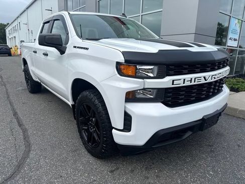 Used 2021 Chevrolet Silverado 1500 Custom w/ Rally Edition AWD/4WD image 2