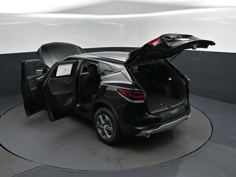 New 2026 Chevrolet Blazer LT FWD image 2