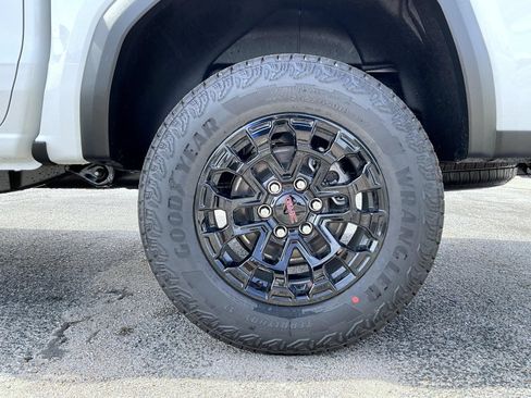 New 2026 GMC Canyon Elevation w/ Convenience Package AWD/4WD image 22