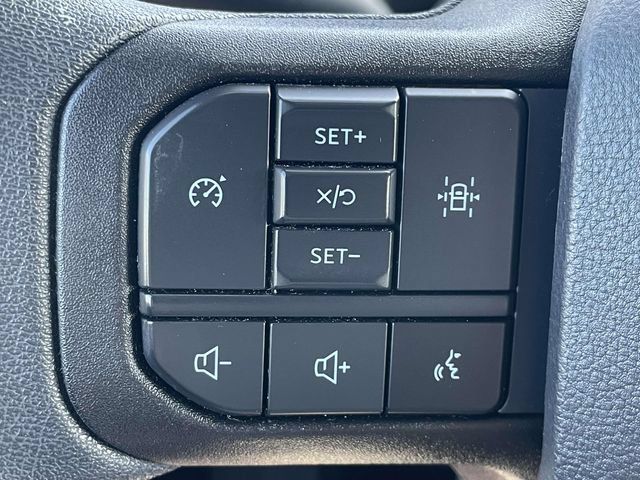 Used 2023 Ford F150 XLT AWD/4WD image 23