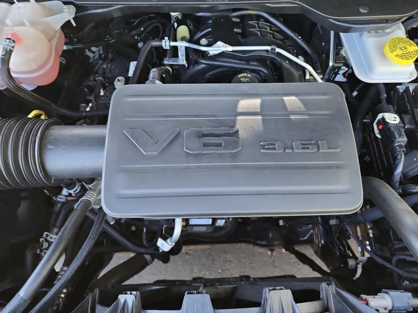 Used 2025 RAM 1500 Big Horn AWD/4WD image 13