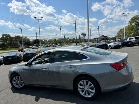 Used 2024 Chevrolet Malibu LT FWD image 6