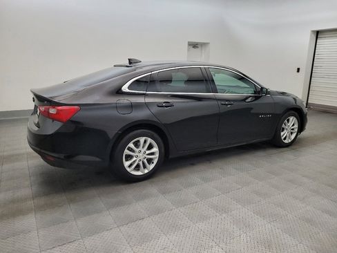 Used 2017 Chevrolet Malibu LT FWD image 10