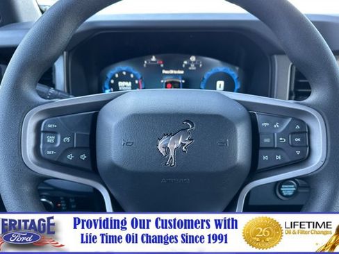 New 2025 Ford Bronco 4-Door image 23