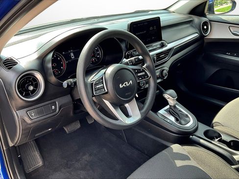 Used 2023 Kia Forte LXS image 19