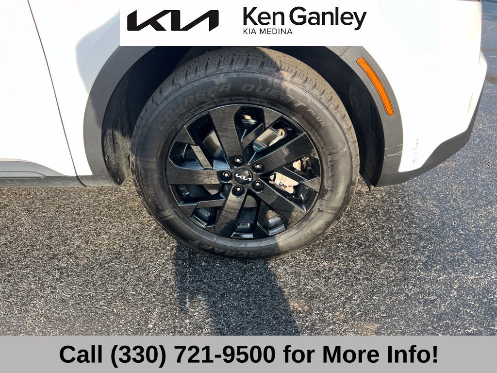 Certified 2023 Kia Sorento S w/ Panoramic Sunroof Package AWD/4WD image 20