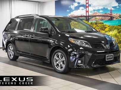 Used 2019 Toyota Sienna SE