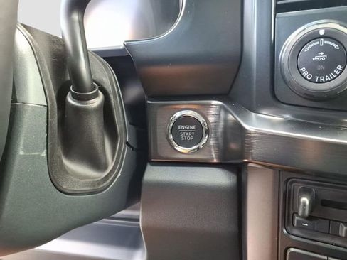 New 2026 Ford F250 Lariat w/ Black Appearance Package image 16