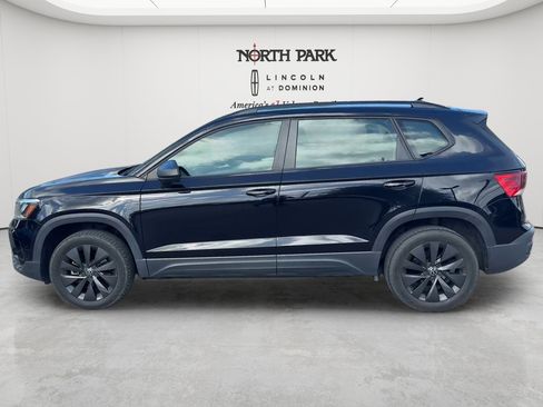 Used 2024 Volkswagen Taos S FWD image 2