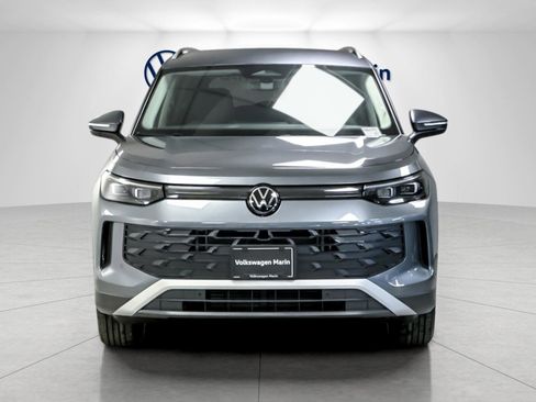 New 2026 Volkswagen Tiguan S image 8