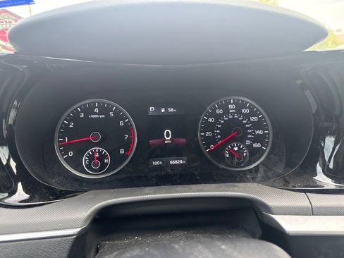 Used 2024 Kia K5 GT-Line w/ GT-Line Premium Package FWD image 8