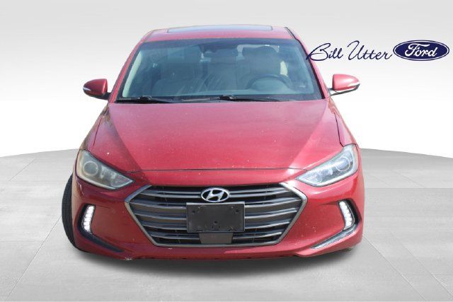 Used 2017 Hyundai Elantra Limited w/ Limited Ultimate Package 05 FWD image 2