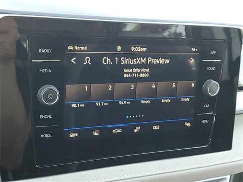 New 2025 Volkswagen Taos SE image 25