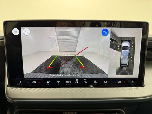 New 2026 Ford Maverick Lariat w/ Black Appearance Package image 17