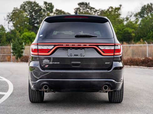 Used 2023 Dodge Durango GT image 6