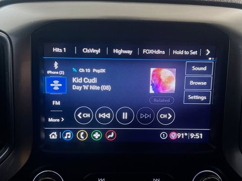 Used 2020 Chevrolet Silverado 1500 LT w/ Texas Edition RWD image 10