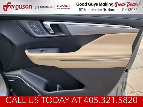 New 2026 Buick Enclave Preferred w/ Power Package FWD image 38