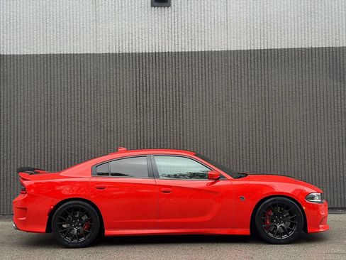 Used 2016 Dodge Charger SRT Hellcat w/ Harman/Kardon Audio Group RWD image 8