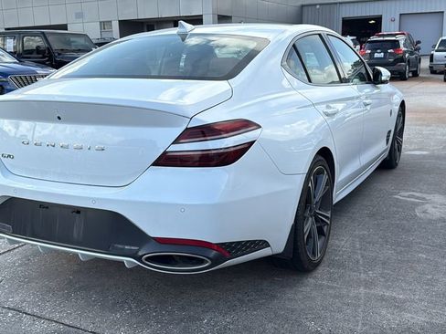 Used 2024 Genesis G70 2.5T w/ Sport Prestige Package image 3