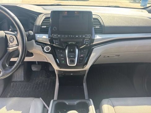 Used 2018 Honda Odyssey Elite image 15