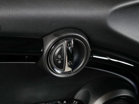 Used 2022 MINI Cooper John Cooper Works w/ Driver Assistance Package FWD image 28