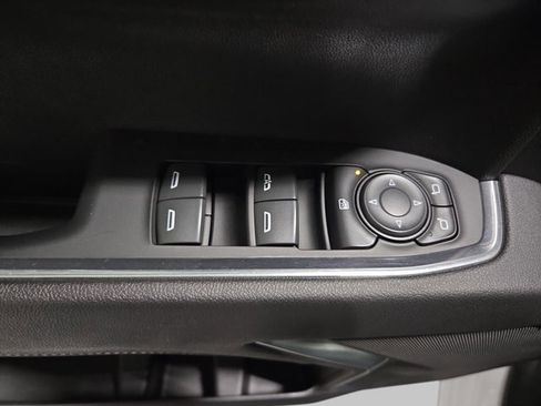 Used 2023 Chevrolet Silverado 1500 LT image 29