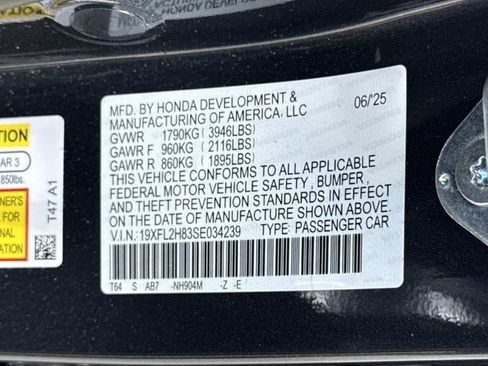 Used 2025 Honda Civic Sport image 41