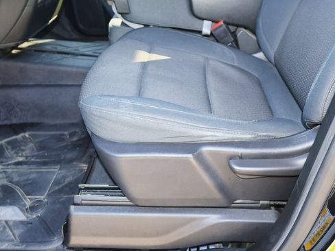 Used 2019 Chevrolet Silverado 1500 Custom Trail Boss w/ Custom Convenience Package image 7