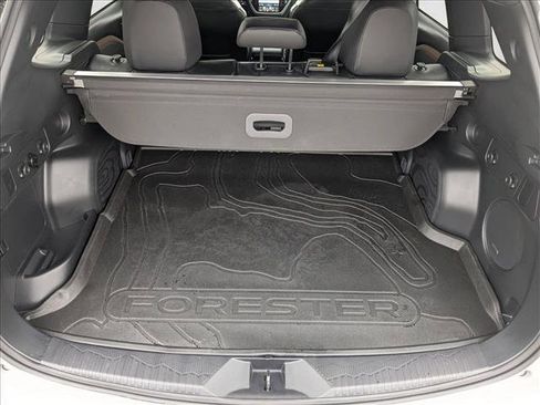 Used 2025 Subaru Forester Sport image 6