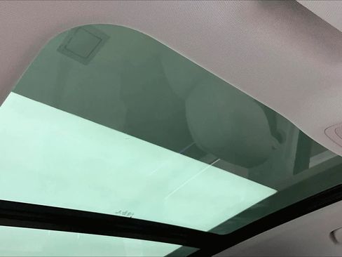 Used 2021 Audi Q3 2.0T Premium Plus w/ Premium Plus Package image 13