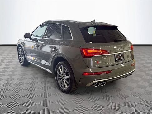 Used 2023 Audi SQ5 Premium Plus w/ Premium Plus Package AWD/4WD image 5