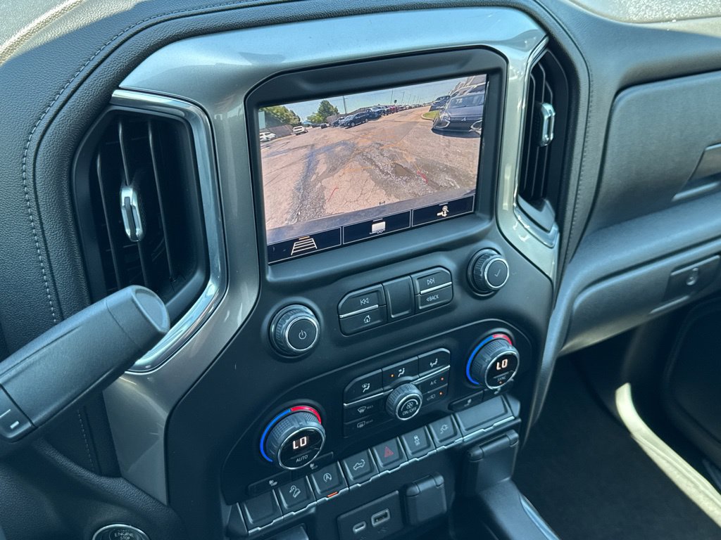 Used 2020 Chevrolet Silverado 1500 RST AWD/4WD image 11