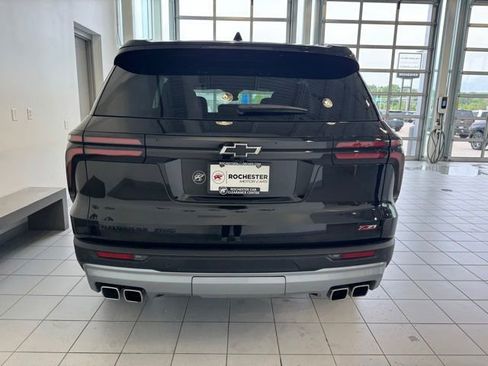 Used 2024 Chevrolet Traverse Z71 AWD/4WD image 35