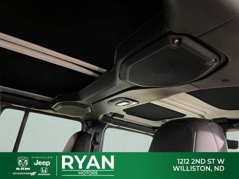 Used 2020 Jeep Gladiator Rubicon AWD/4WD image 43